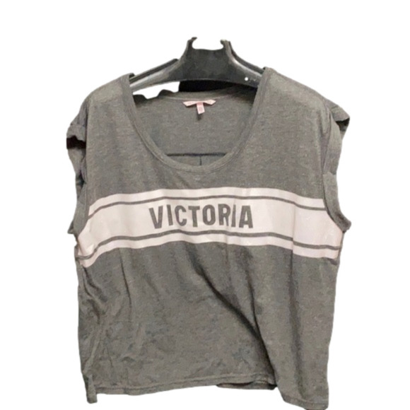 Victoria’s Secret Size LARGE Sleeveless T-shirt - Picture 1 of 5